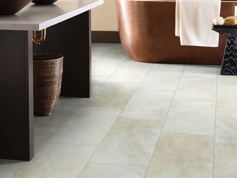 Waterproof LVT flooring in a bathroom